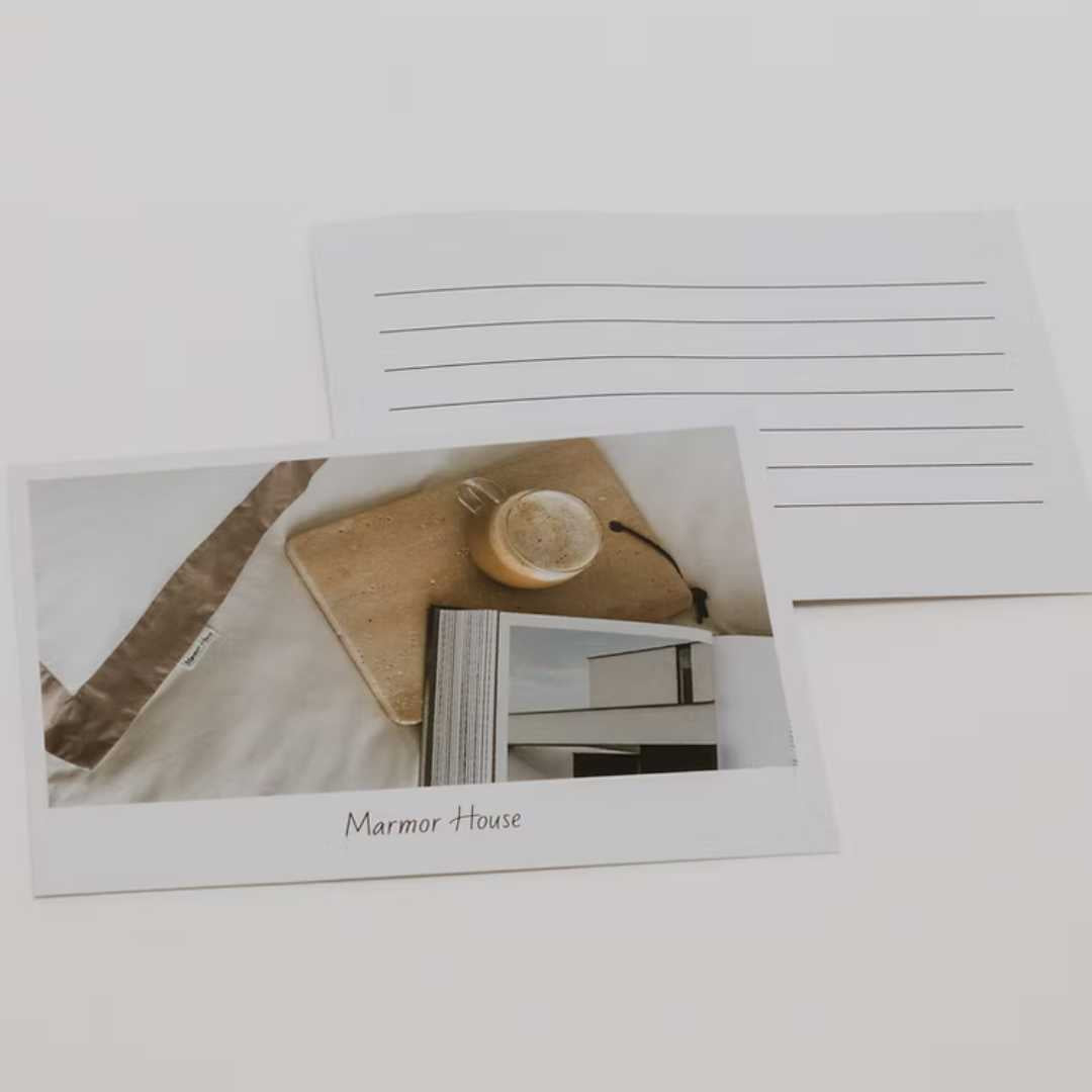 מצאת את המתנה המושלמת, ועכשיו נשאר רק להוסיף ברכה אישית? כרטיס הברכה המעוצב שלנו הוא התוספת האידיאלית. כרטיס איכותי ואלגנטי שתוכלי להוסיף להזמנה, ולכתוב בו מילים חמות מהלב.