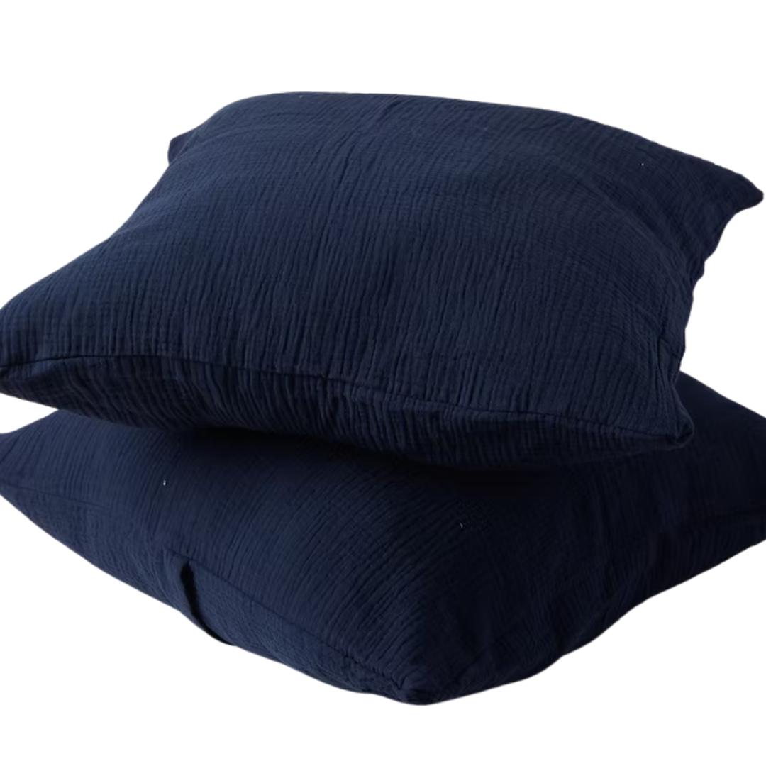 הי רושם פה כמה הערות שבמקרה נכנסתי לאתר ושמתי לב (הכל דסקטופ):
1. דסקטופ - רכישה מהירה, לדעתי הייתי מסיר את זה, מתנהג כמו מוזר לוקח המון מקום מהמסך (תיארתי לעצמי שיהיה MODAL שיצוץ במקום ואז הוספה לסל) 
2. ⁠אין כפתור הוספה לסל
3. ⁠הסרטונים הרצים באתר לדעתי קצת מכבידים - צריך לבדוק את זה
4. ⁠כשנכנסים למצעים יש 2 כפתורים מצעי כותנה מצרית או גרסי - יותר מדי FRICTION, צריך להכניס אותם ישר לדף המוצרים ולתת להם אולי בצד ימין לפלטר או משהו בסגנון
5. ⁠בדף מוצר של  סט מצעים לבן - 100% כותנה מצרית, יש 5 ביקורות - נראה