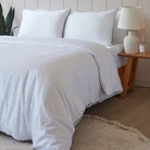 מצעי כותנה מצרית צפיפות 500, עשויים מסיבים דקים וחזקים עם כ-500 חוטים בכל אינץ', מה שהופך אותם לאיכותיים ועמידים לשנים רבות!

מצעים רכים ומפנקים שיהפכו את חדר השינה שלך להרגיש כמו בית מלון. מוצר הדגל שלנו, כותנה מצרית סרוגה באריגת סאטן, הצפיפות גבוהה והאיכותית לחוויית שינה מפנקת.