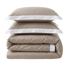 מצעי כותנה מצרית צפיפות 500, עשויים מסיבים דקים וחזקים עם כ-500 חוטים בכל אינץ', מה שהופך אותם לאיכותיים ועמידים לשנים רבות!

מצעים רכים ומפנקים שיהפכו את חדר השינה שלך להרגיש כמו בית מלון. מוצר הדגל שלנו, כותנה מצרית סרוגה באריגת סאטן, הצפיפות גבוהה והאיכותית לחוויית שינה מפנקת.